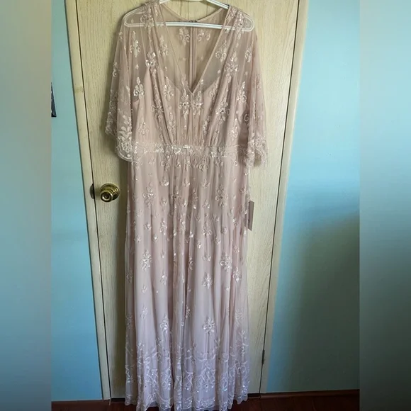 MAC DUGGAL Blush Pink V Neck Flounce Sleeve Embellished Mesh Gown Sz 18 NWT 9144 - Picture 3 of 15